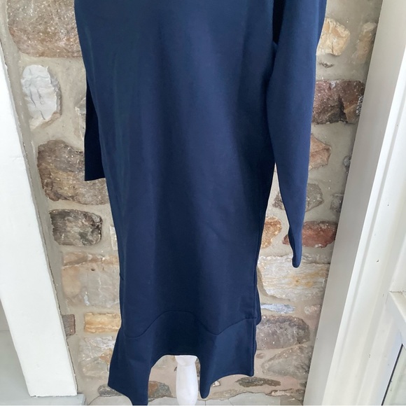 NWT Draper James Solid Tulip Long Sleeve Ponte Dress in Nassau Navy Sz Medium - Picture 8 of 13